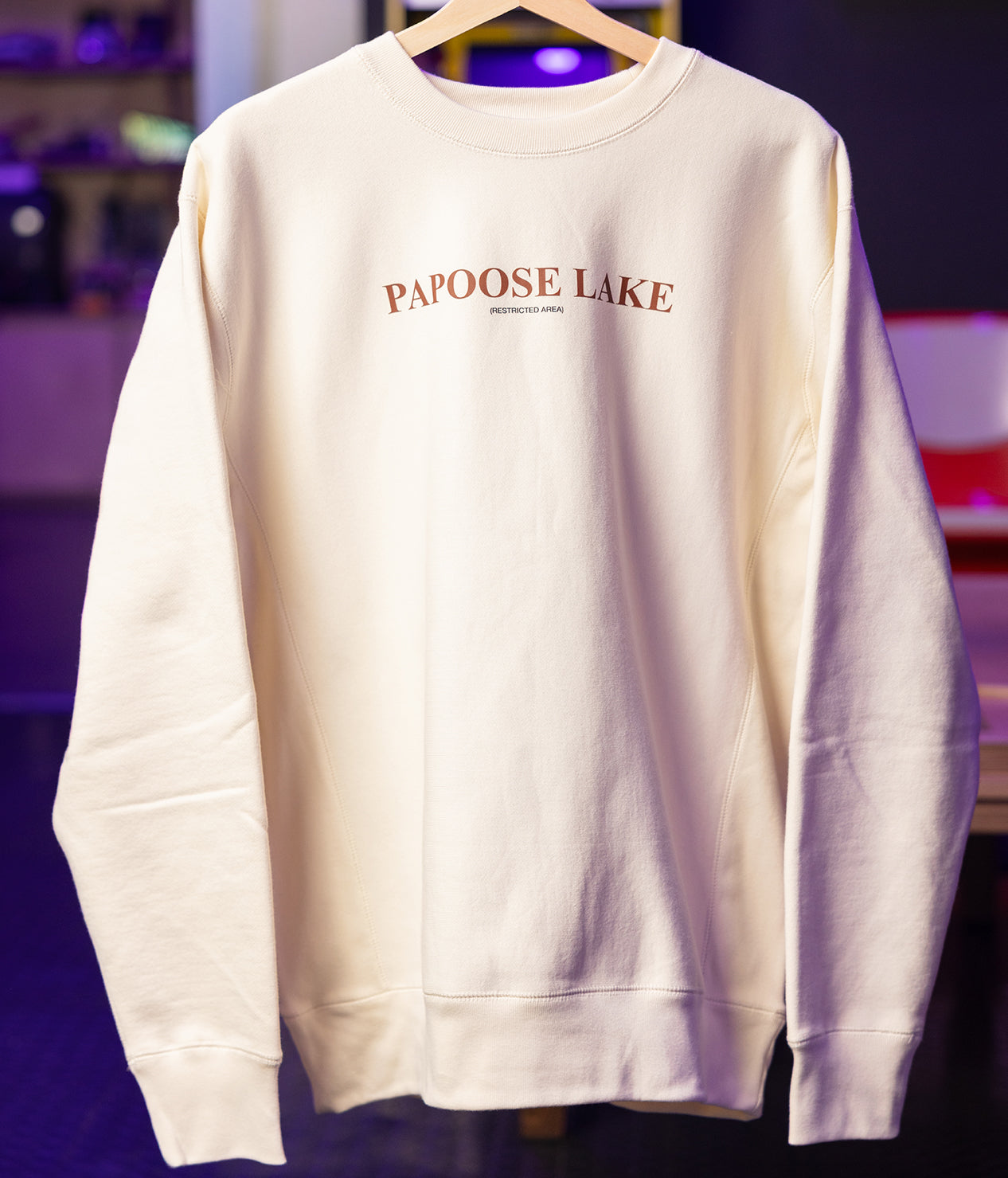 CREWNECK: Papoose Lake
